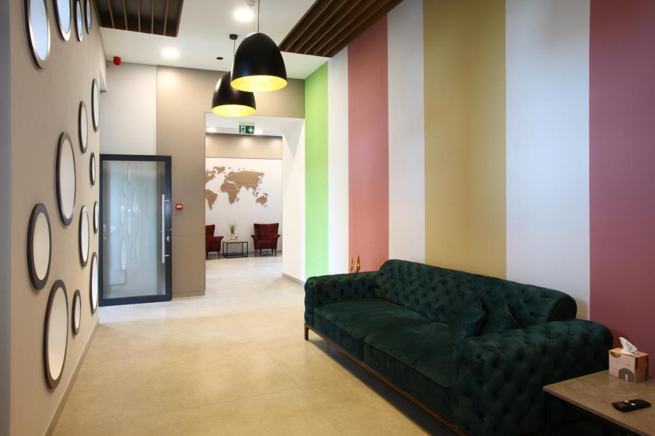 Hotel Etna Gracanica  Eksteriør billede