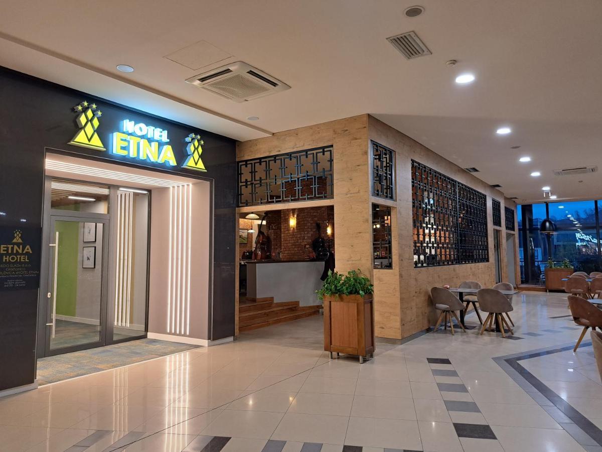 Hotel Etna Gracanica  Eksteriør billede