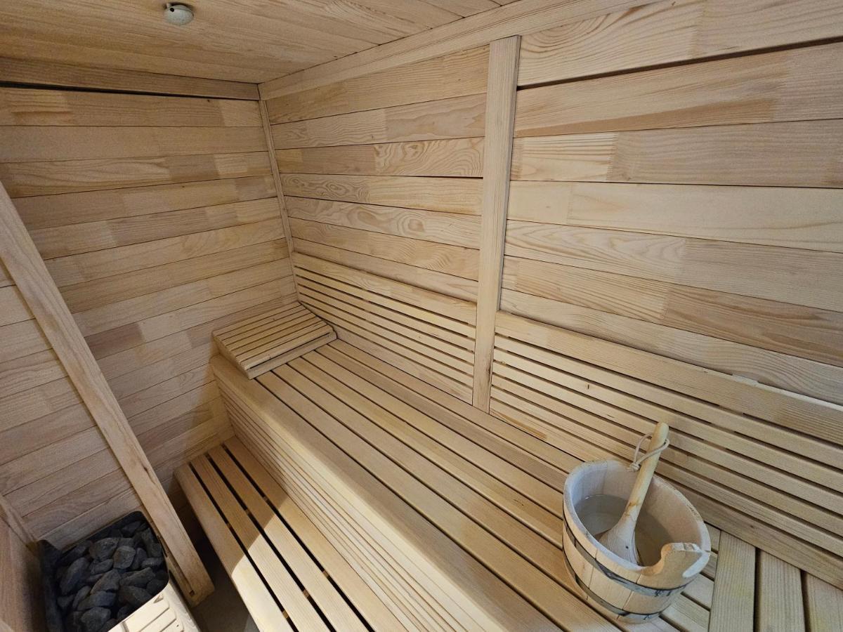 Hotel Etna Gracanica  Eksteriør billede